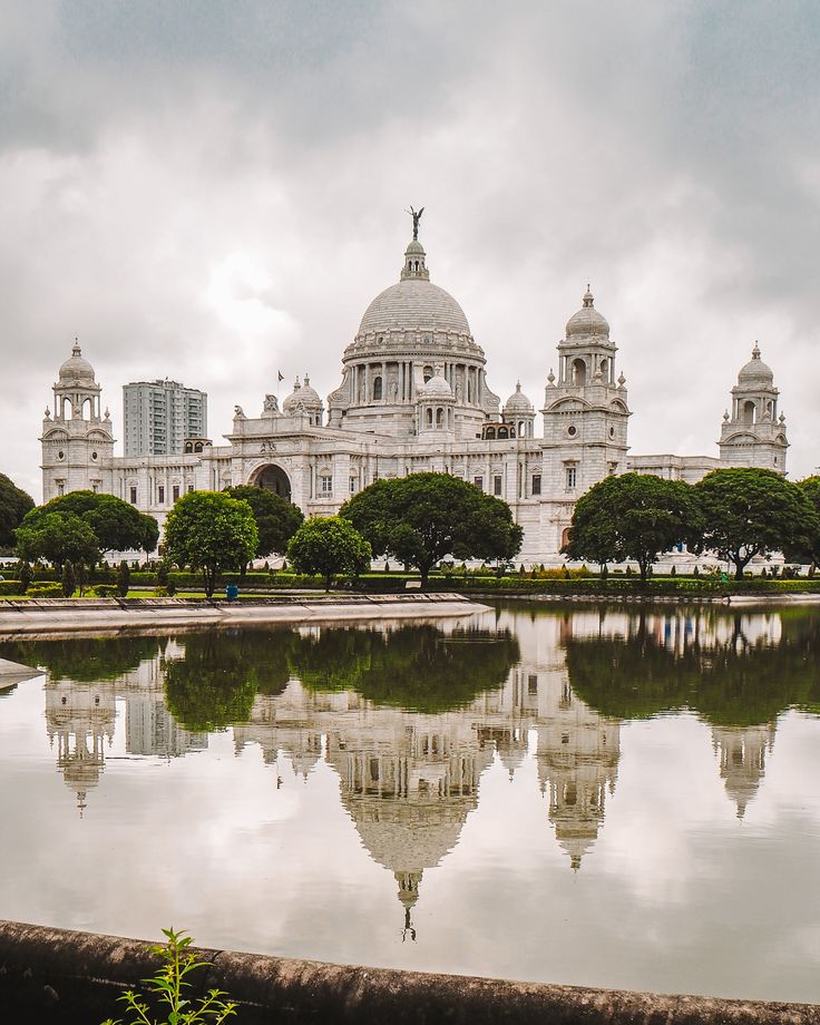 VICTORIA MEMORIAL KOLKATA – 11 AMAZING FACTS YOU DIDN’T KNOW BEFORE & TOP TRAVEL TIPS – Third Eye Tr